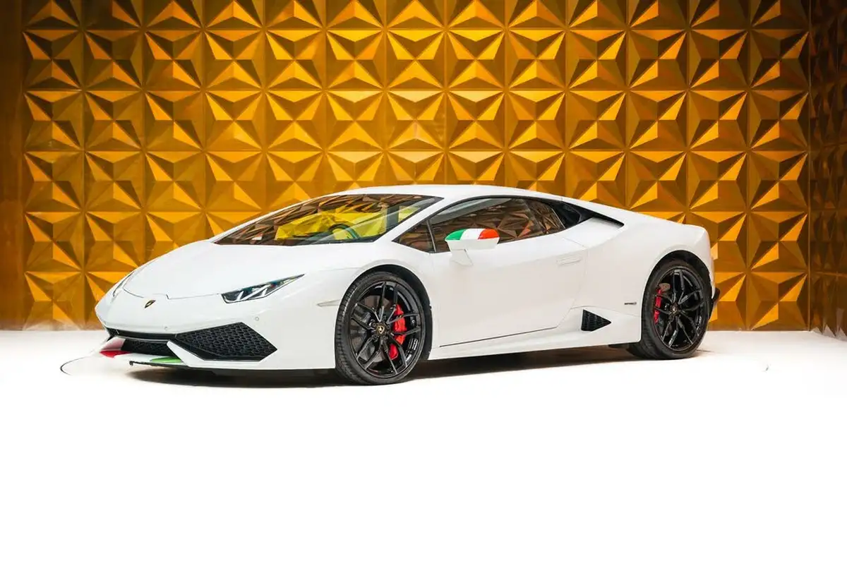 2015-lamborghini-huracan-52-lp-610-4-4wd-coupe-big-2