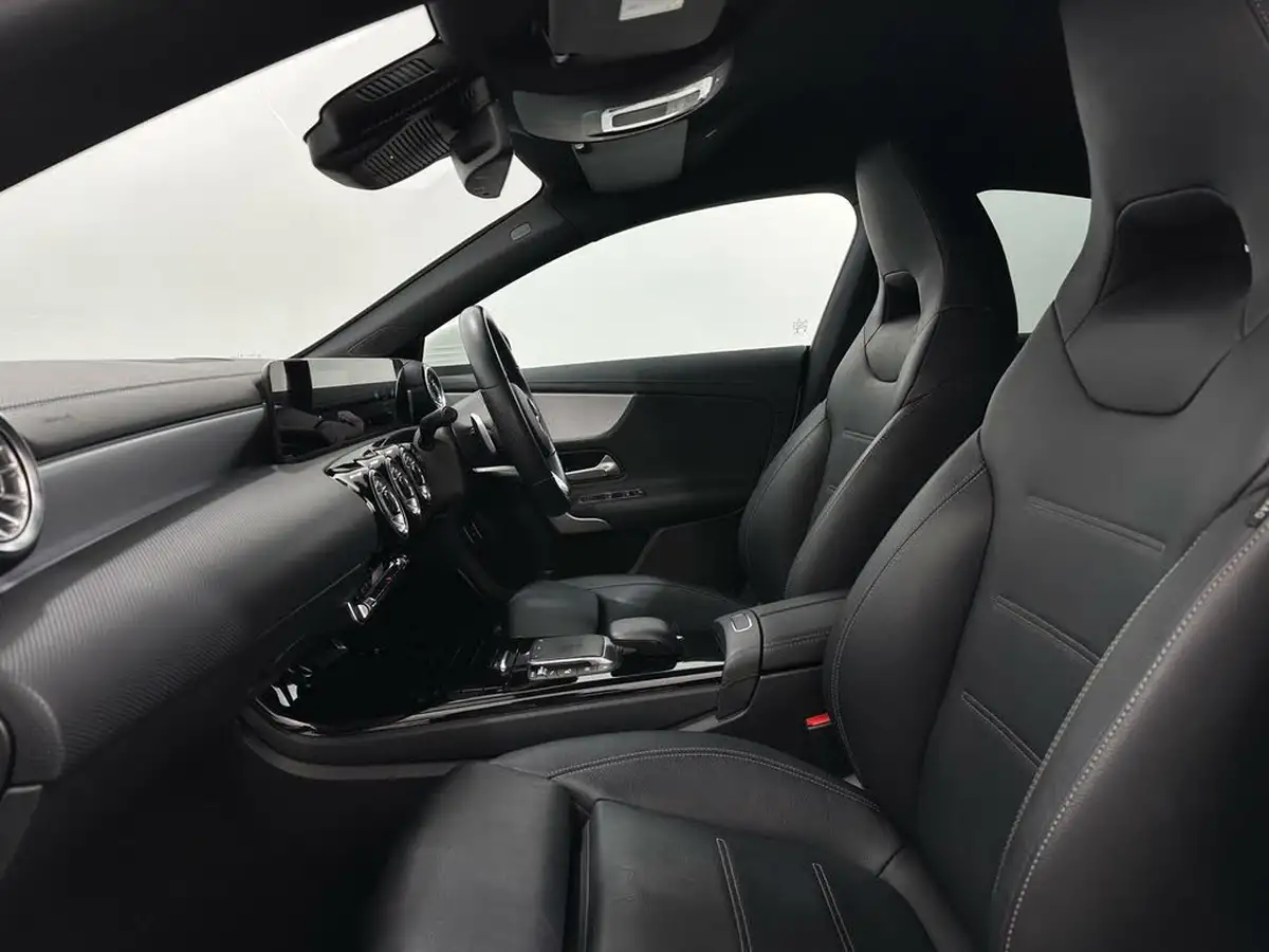 2021-mercedes-benz-cla-13-cla-180-amg-line-premium-coupe-4d-big-32