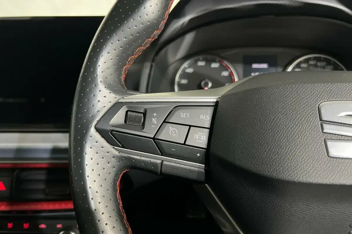 2022-seat-arona-10-tsi-fr-big-19