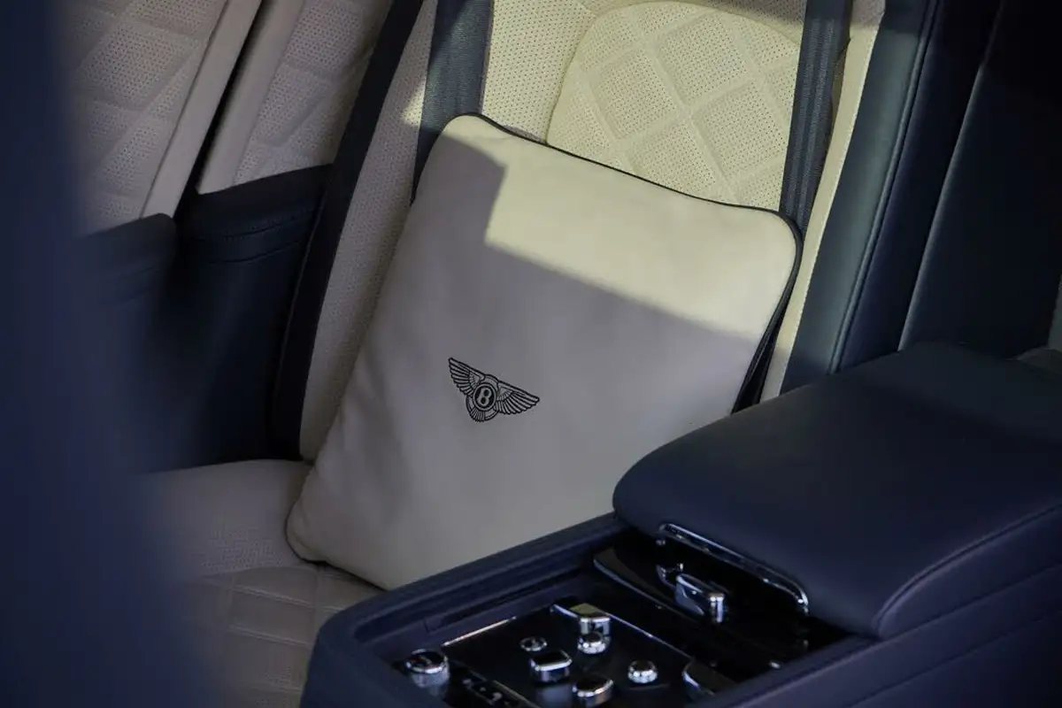 2016-bentley-mulsanne-675-mulsanne-speed-big-31