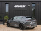 2019-lamborghini-urus-40-no-trim-small-4