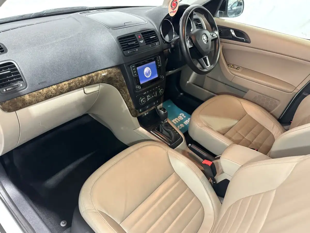 2015-skoda-yeti-12-tsi-se-l-dsg-big-16