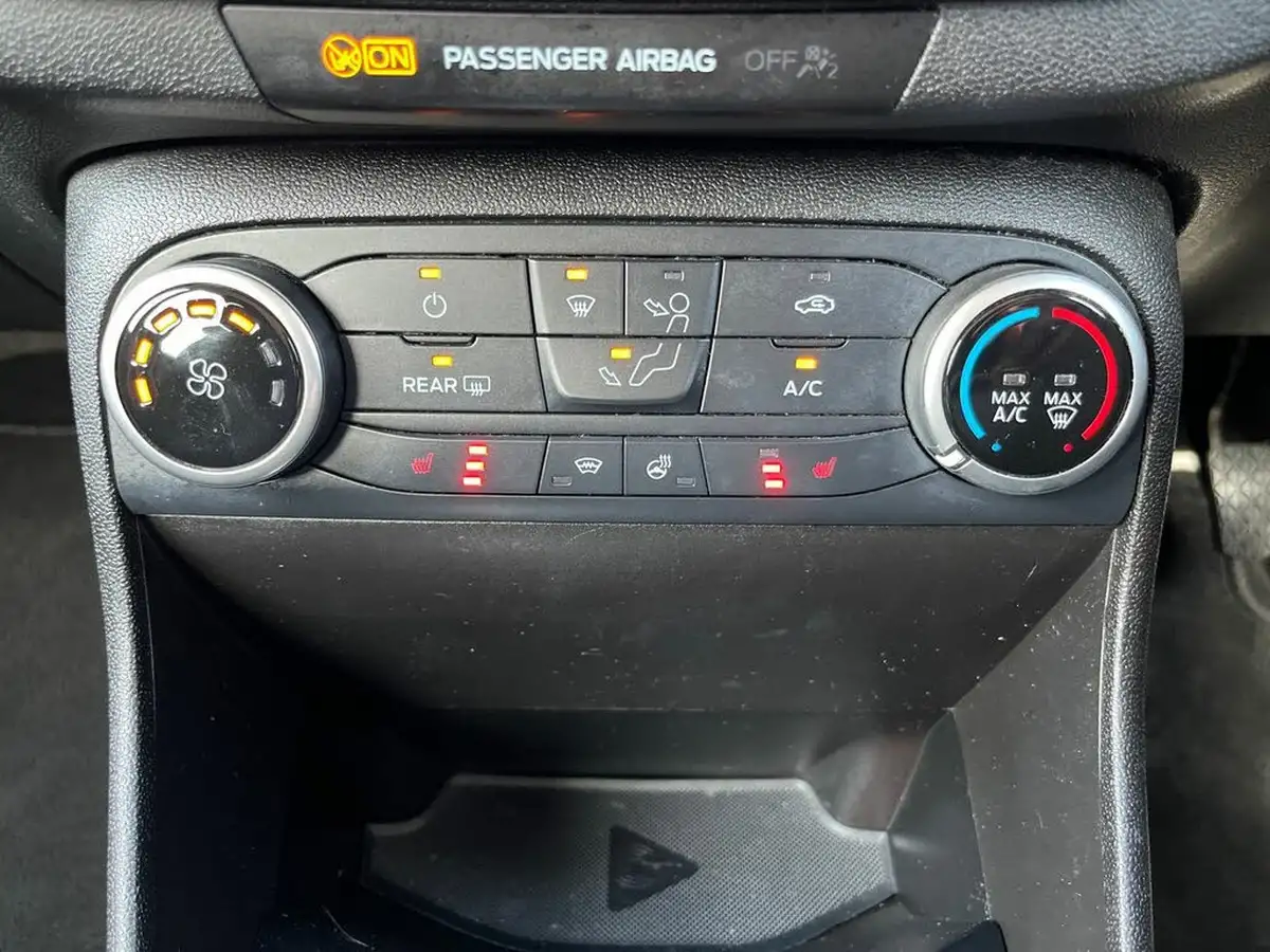 2019-ford-fiesta-11-ti-vct-zetec-5d-big-22
