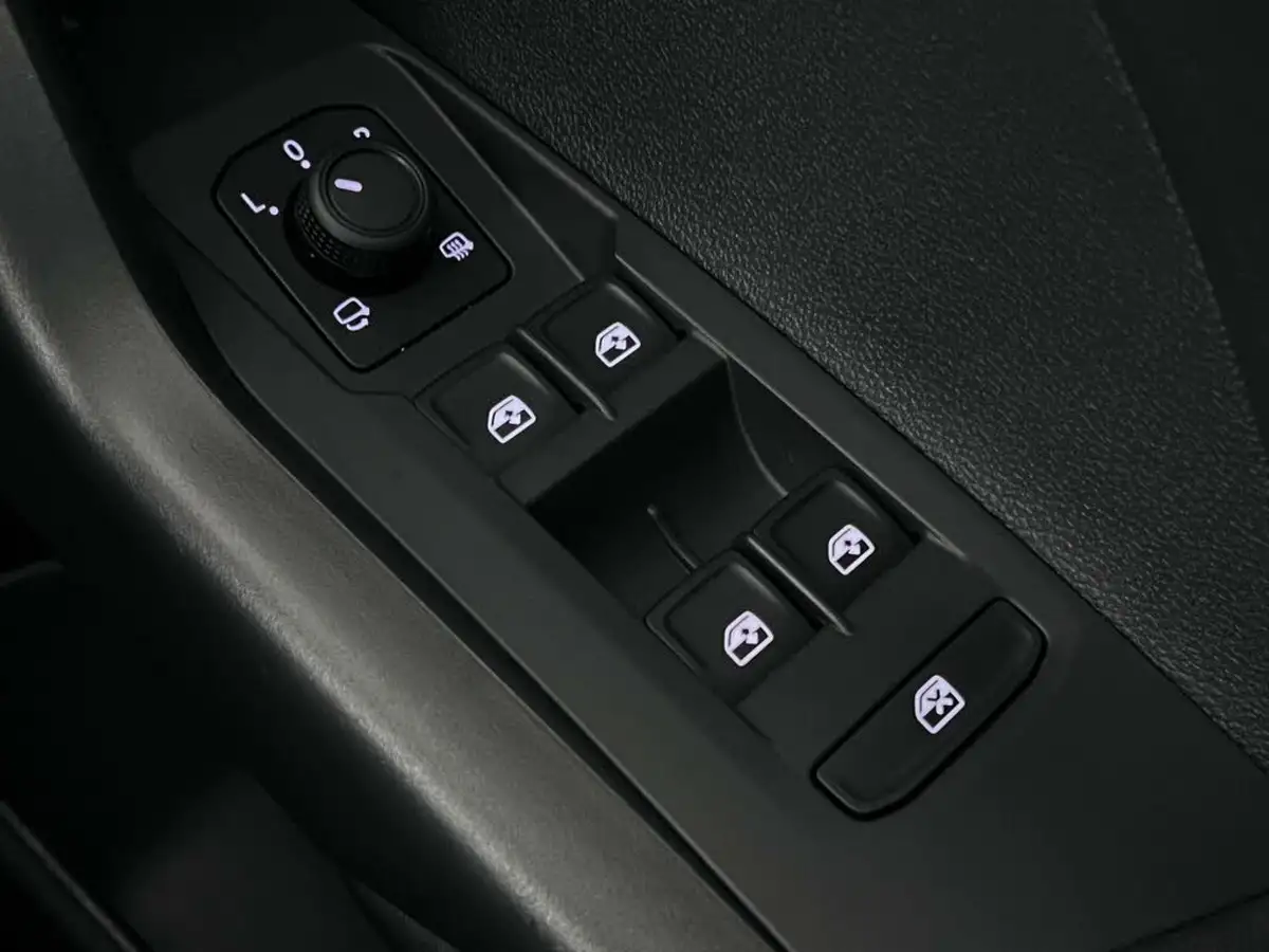 2023-volkswagen-t-cross-10-tsi-se-110ps-dsg-big-21