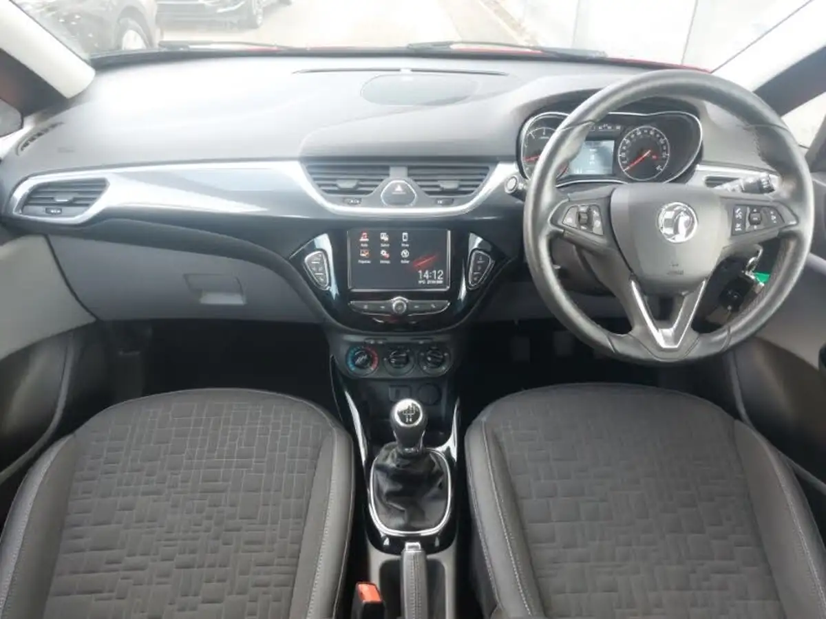 2017-vauxhall-corsa-14i-se-75ps-ecoflex-5d-big-2