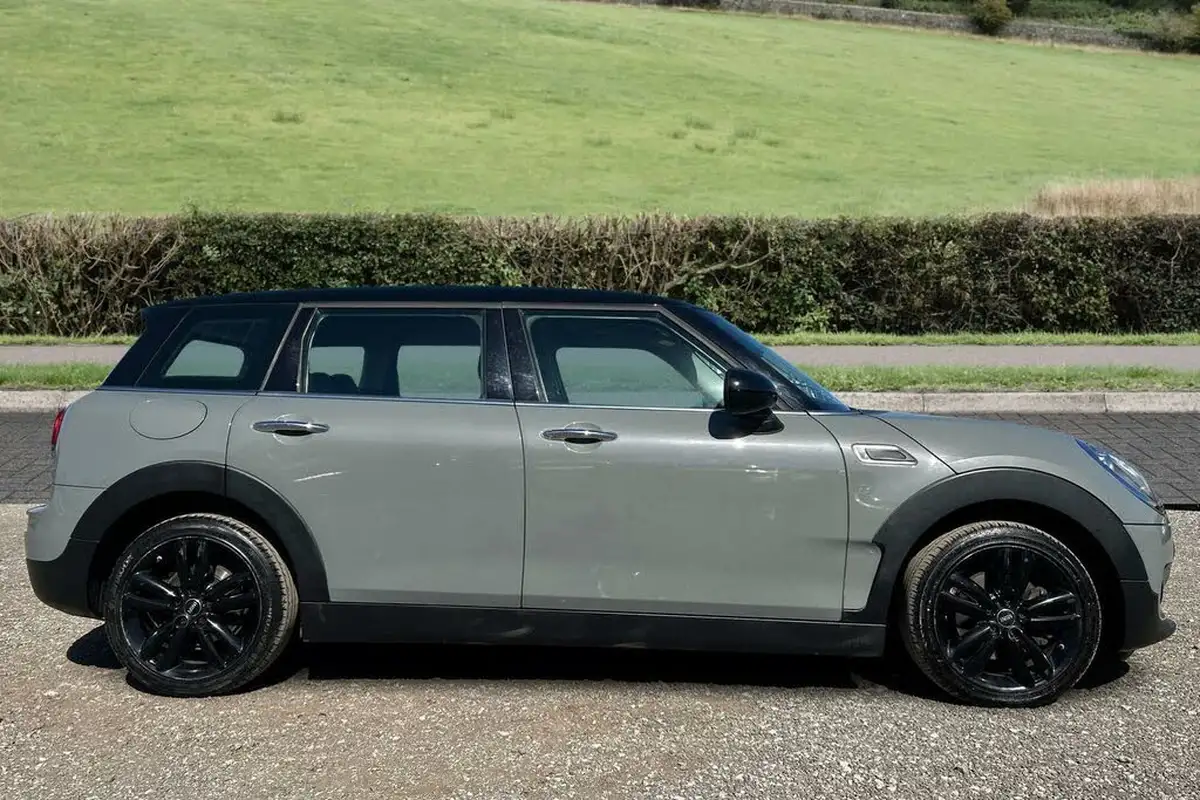2017-mini-clubman-15-cooper-ss-big-3