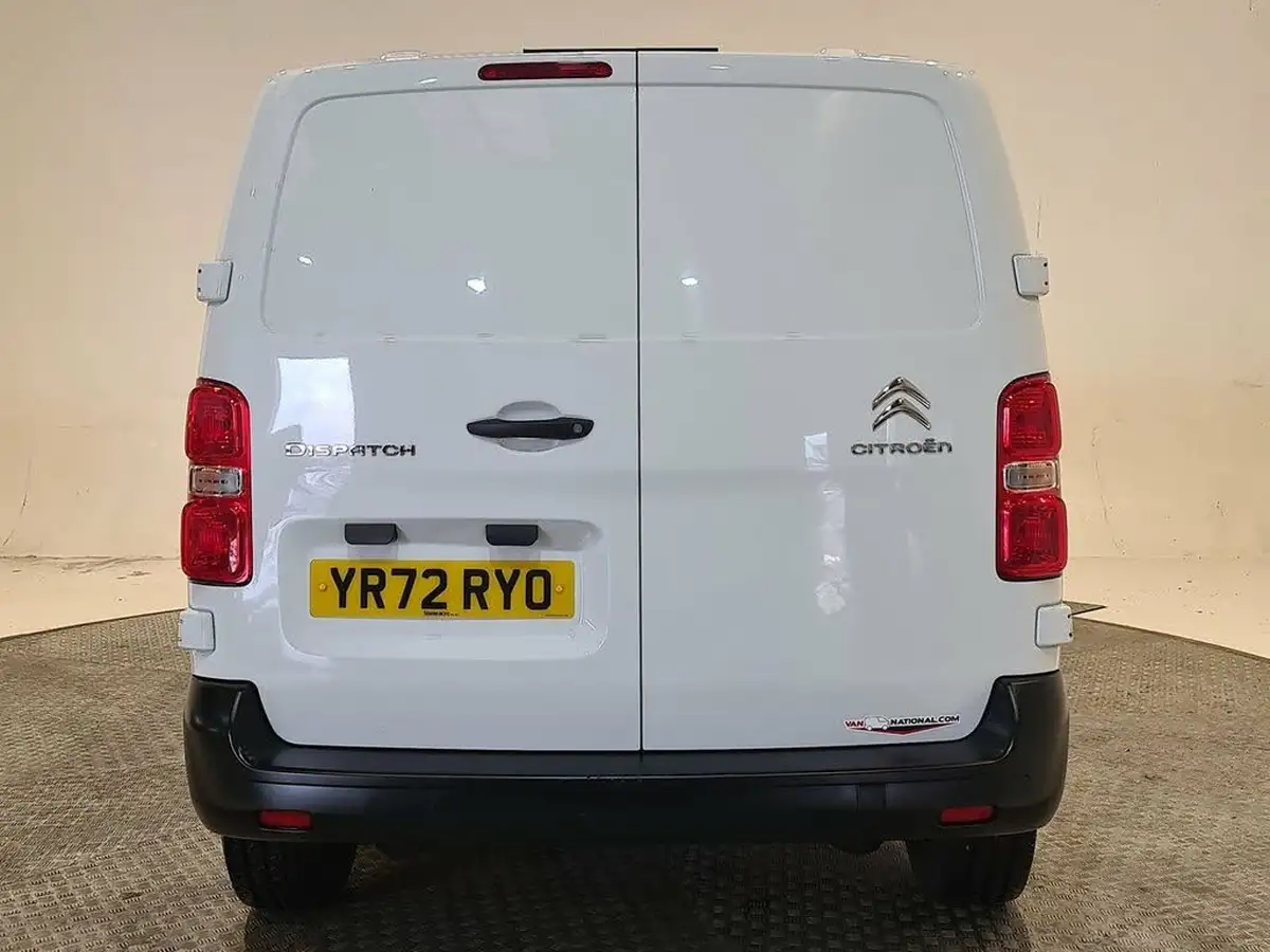 2022-citroen-dispatch-20bluehdi-enterprise-pro-m-1400-big-17