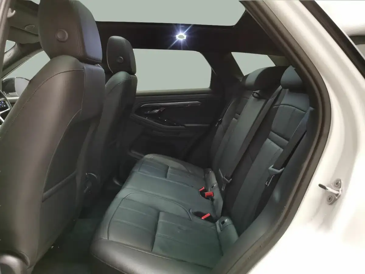 2022-land-rover-range-rover-evoque-15-p300e-evoque-edition-big-22