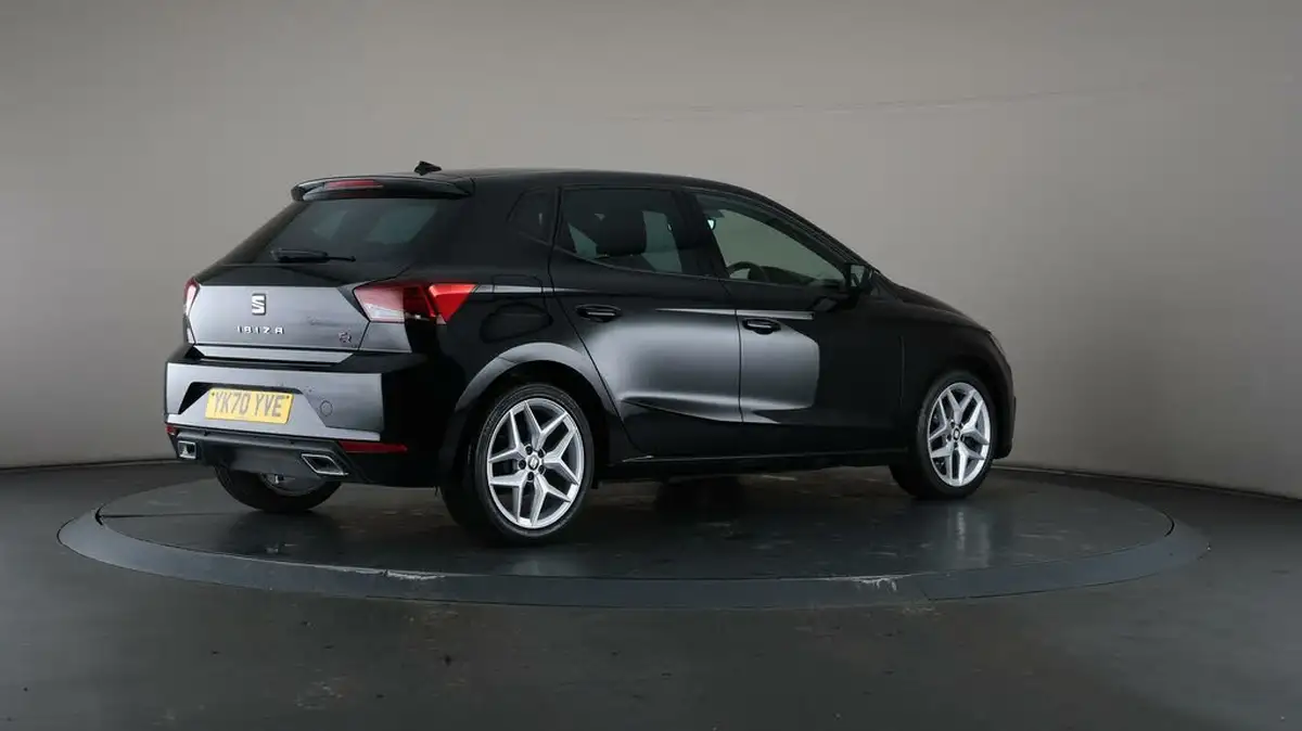 2020-seat-ibiza-10-mpi-fr-big-7