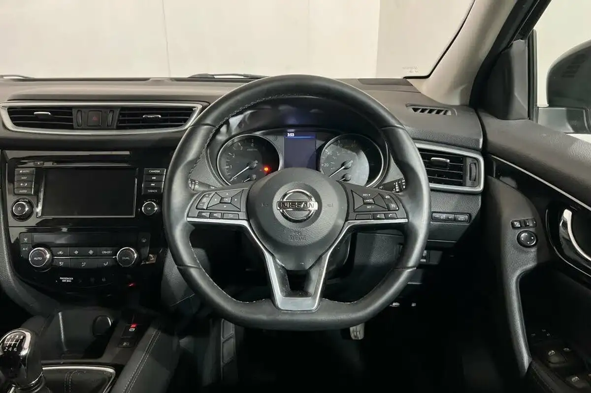 2021-nissan-qashqai-13-dig-t-acenta-premium-140ps-big-11