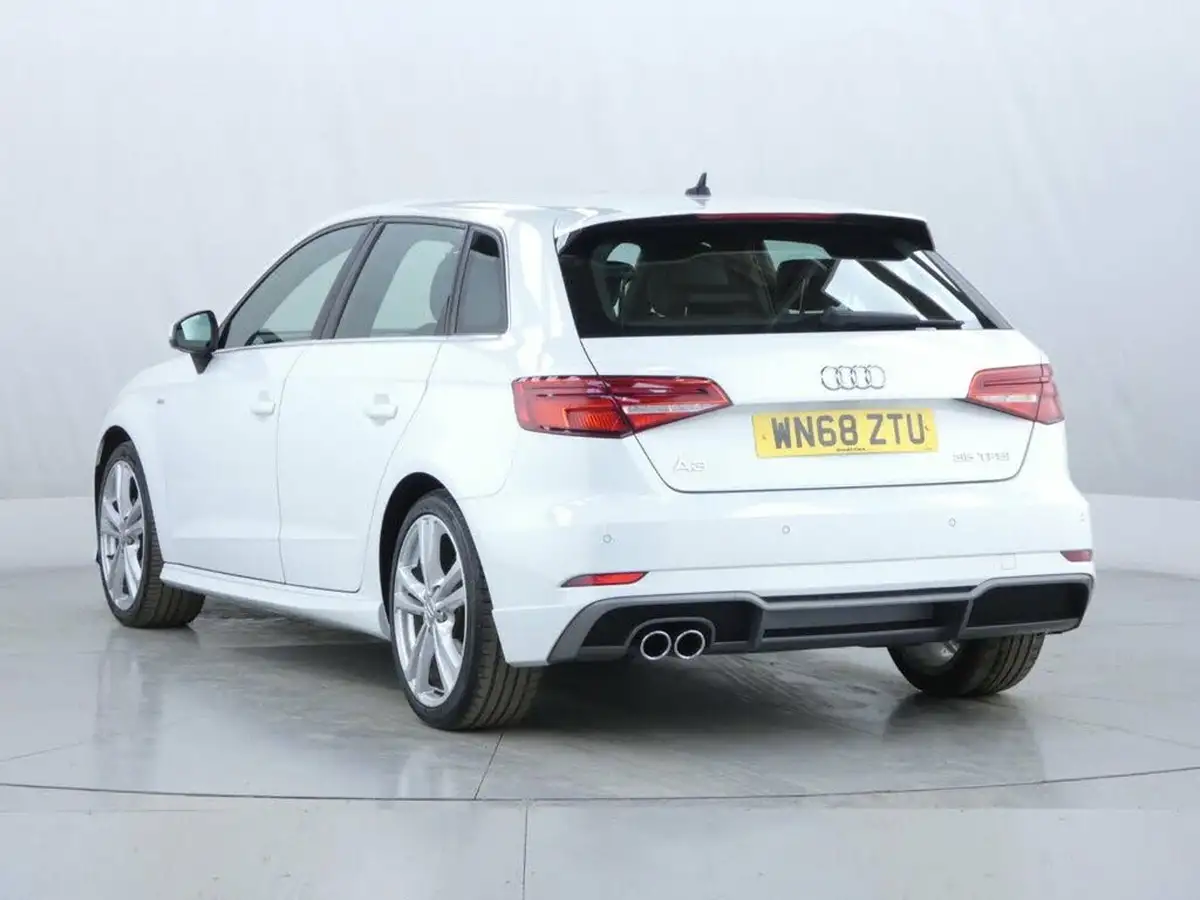 2018-audi-a3-15-35-tfsi-s-line-sportback-5d-big-5