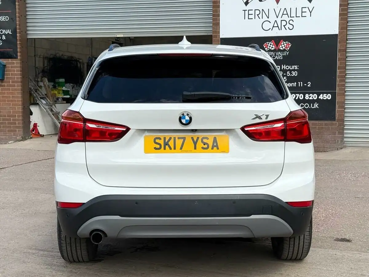 2017-bmw-x1-20td-xdrive18d-se-big-72