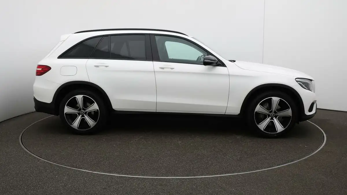 2019-mercedes-benz-glc-class-20-glc250-urban-edition-big-41