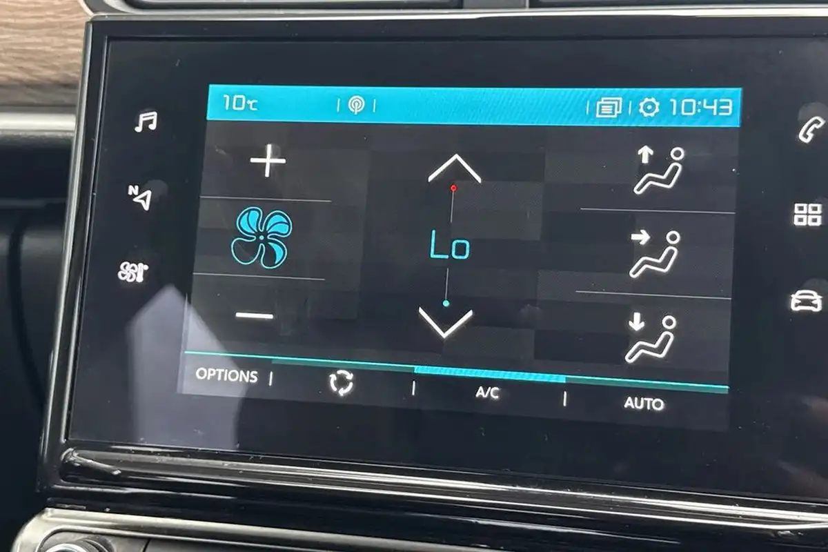 2023-citroen-c3-12-puretech-shine-plus-83ps-ss-big-18