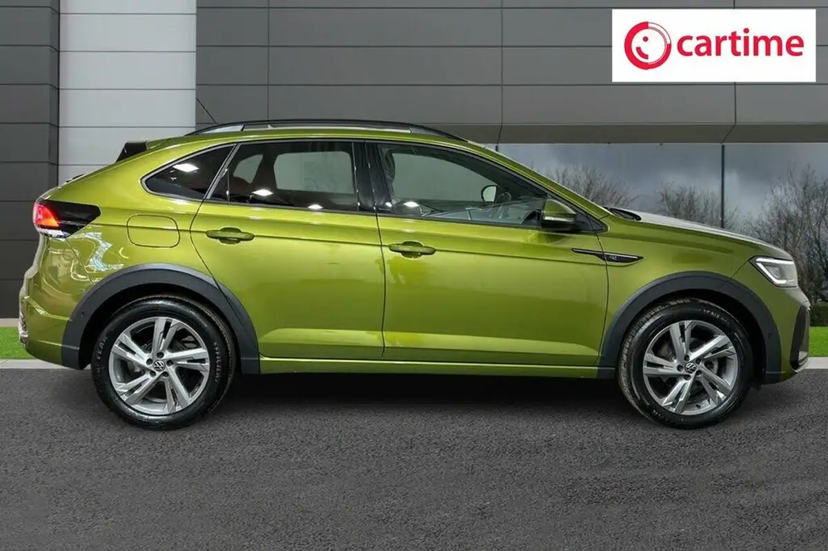 2023-volkswagen-taigo-10-tsi-r-line-big-1
