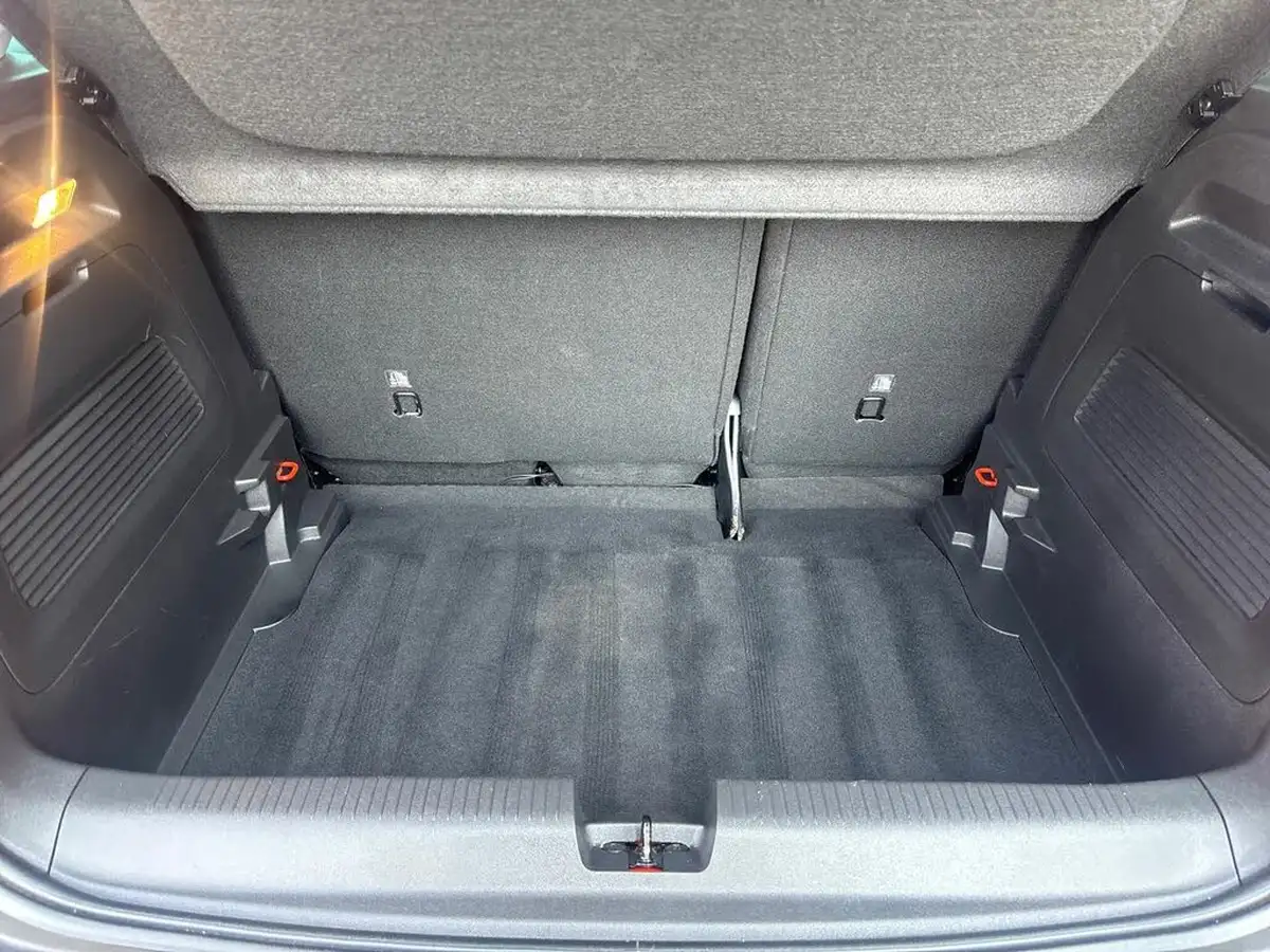2022-vauxhall-crossland-15-elite-edition-120ps-auto-big-9