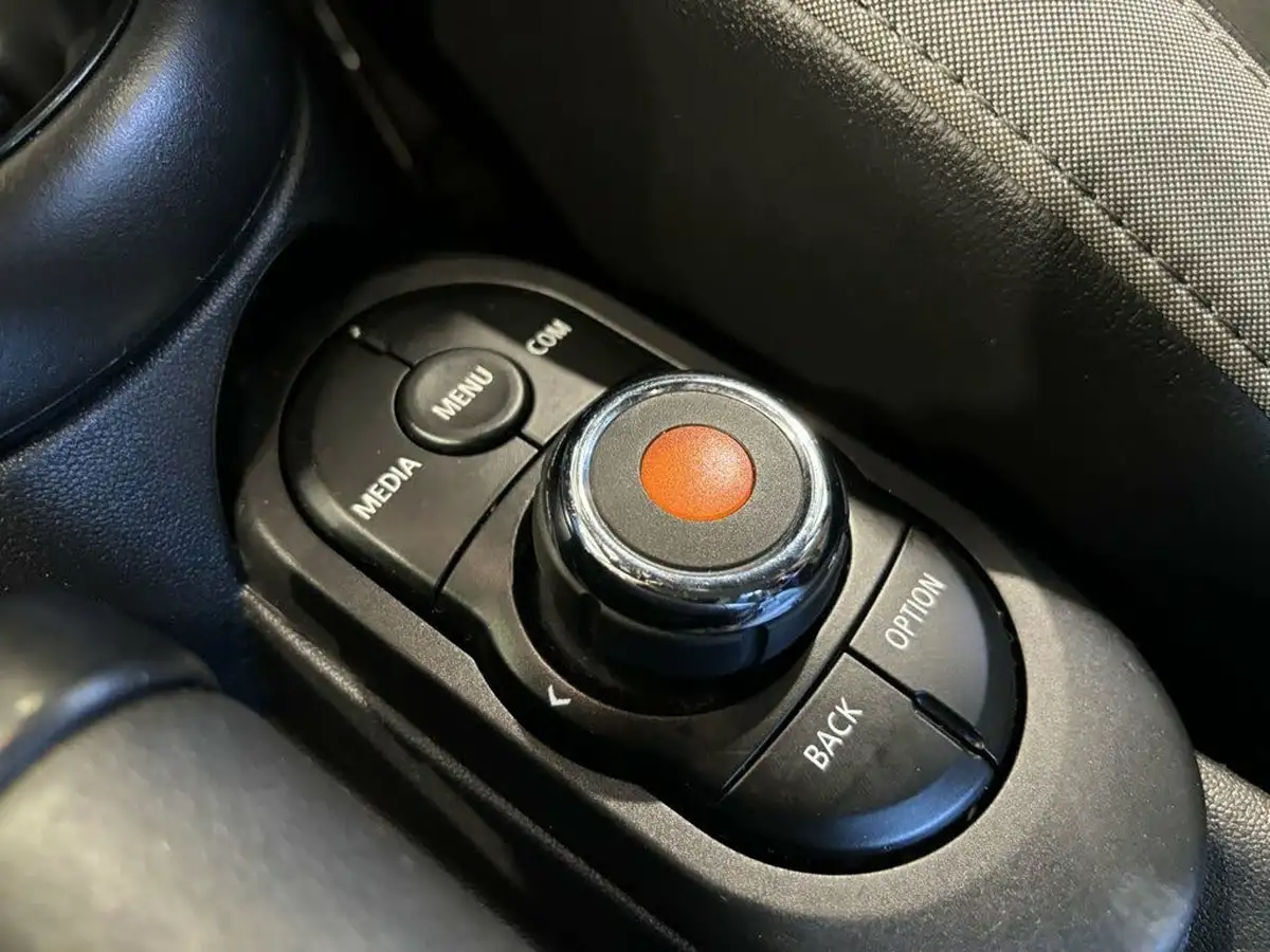 2021-mini-cooper-20-cooper-s-sport-hatchback-5d-auto-big-27