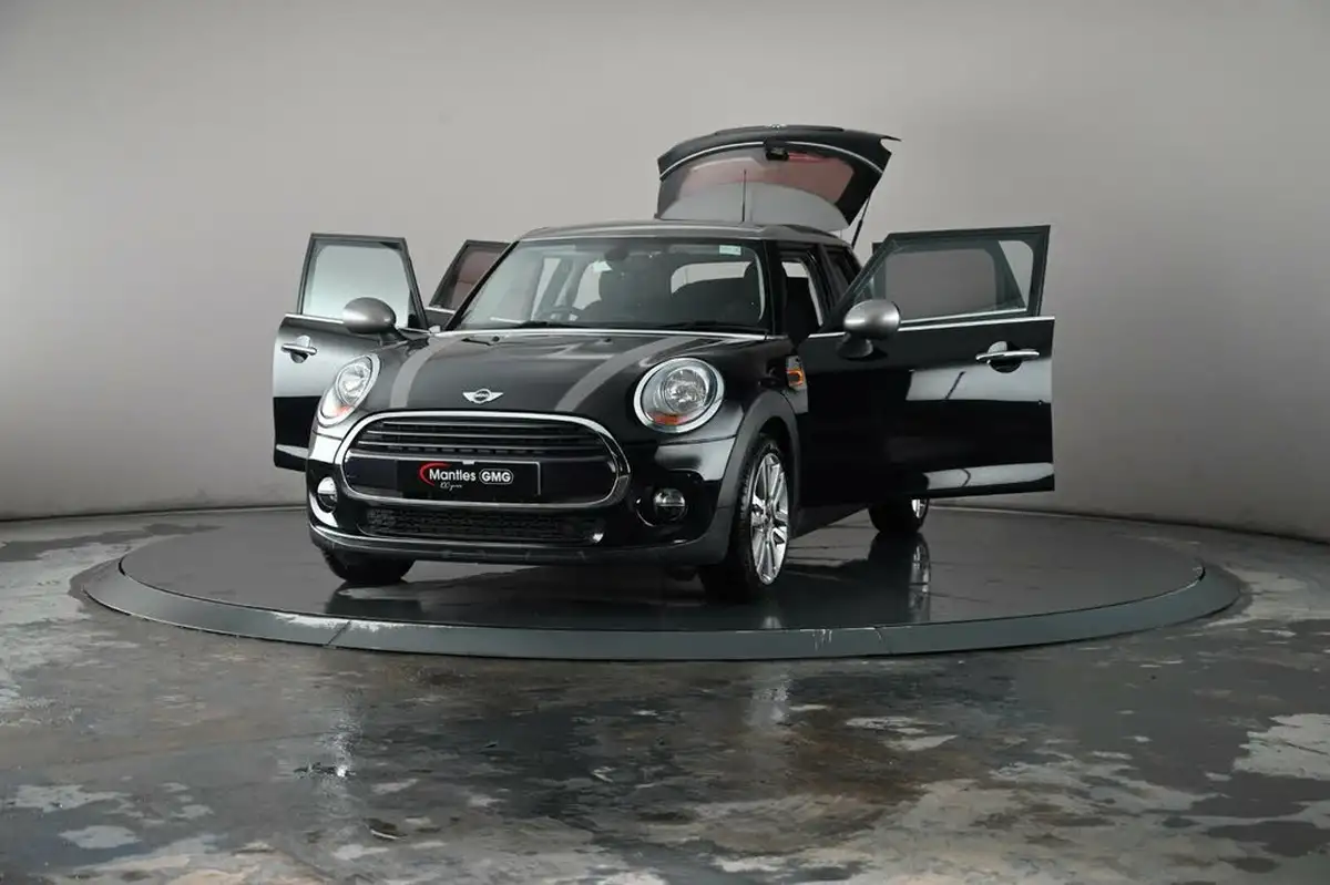 2018-mini-cooper-15-cooper-seven-5d-auto-big-34