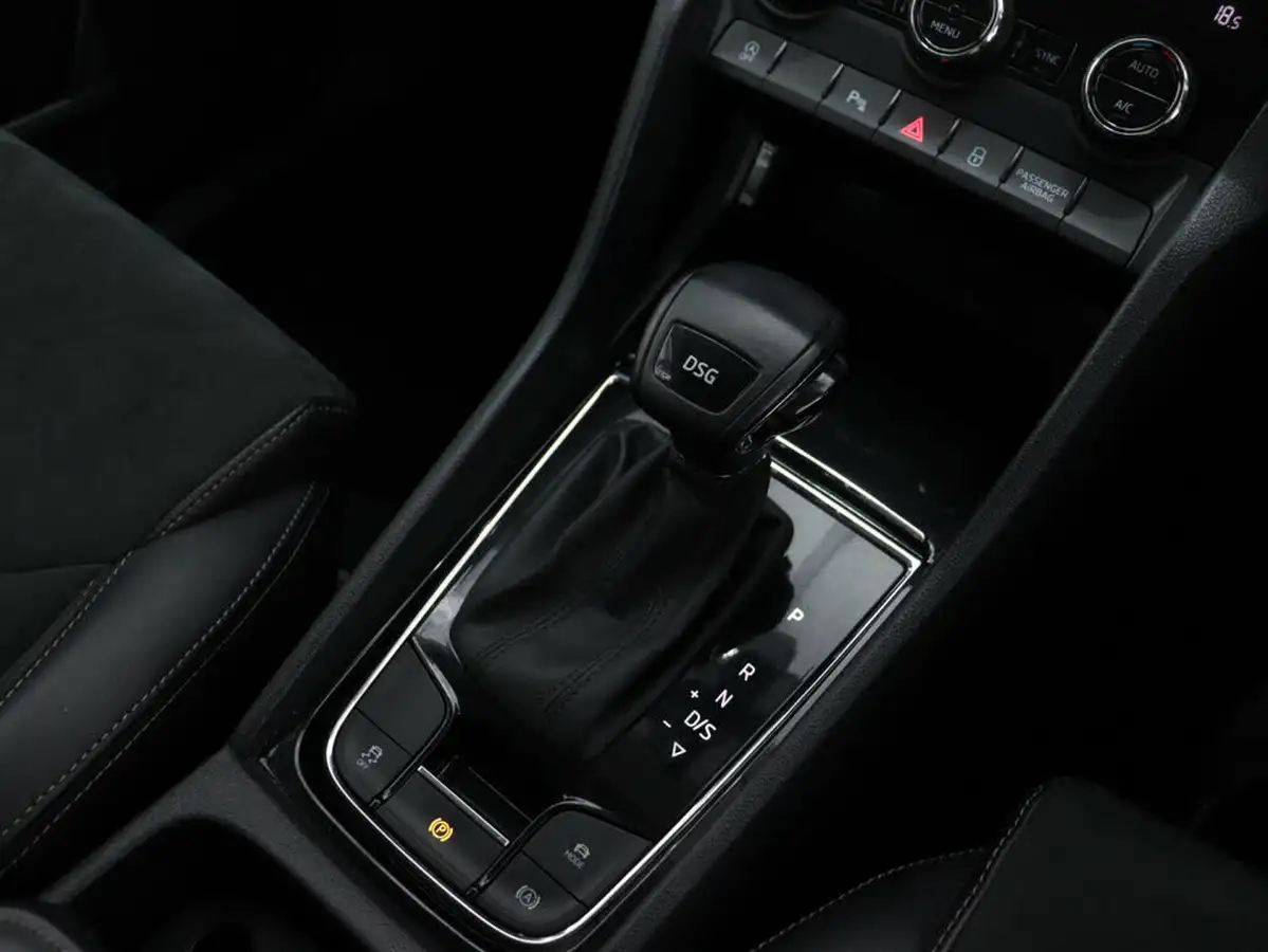 2021-skoda-kodiaq-15-tsi-se-l-dsg-big-25