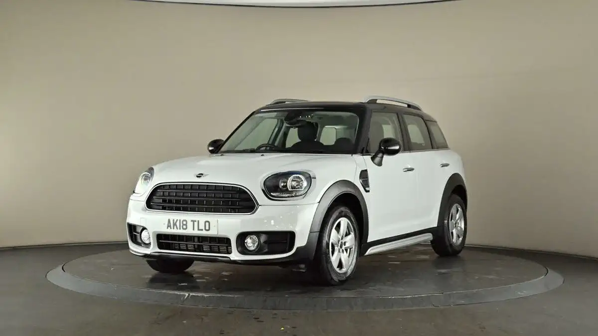 2018-mini-countryman-15-cooper-ss-auto-big-2