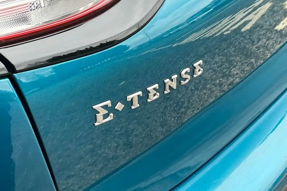 2022-ds-ds-3-crossback-e-tense-bastille-big-38