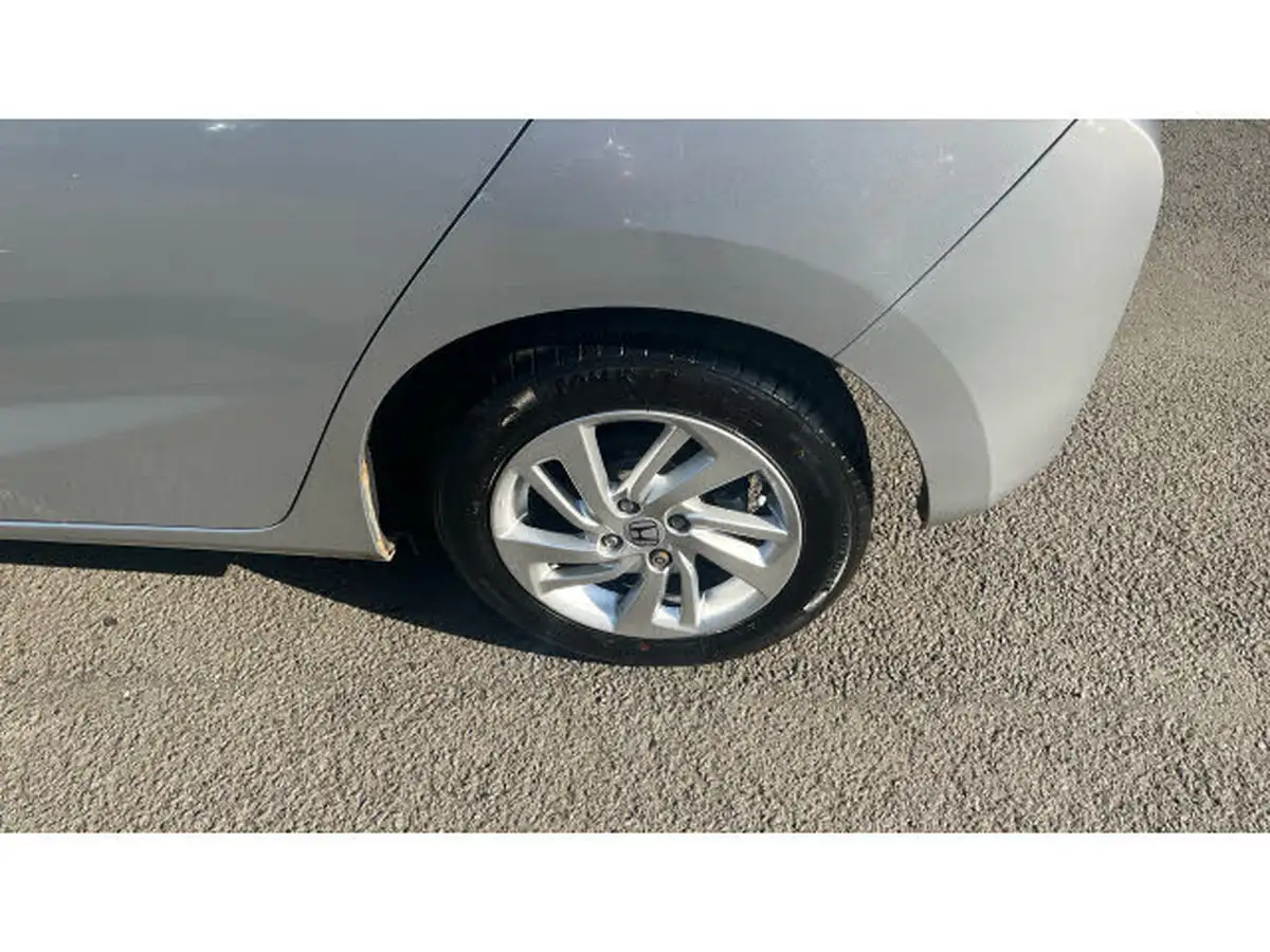 2016-honda-jazz-13-i-vtec-se-big-26