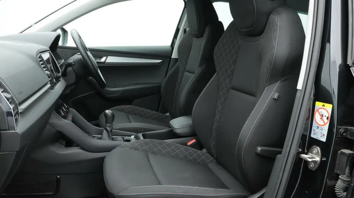 2019-skoda-karoq-10-tsi-se-big-14