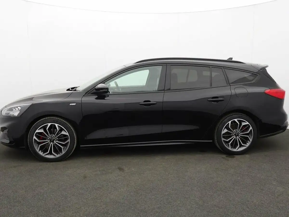 2021-ford-focus-10t-st-line-x-edition-155ps-hybrid-mhev-estate-big-3