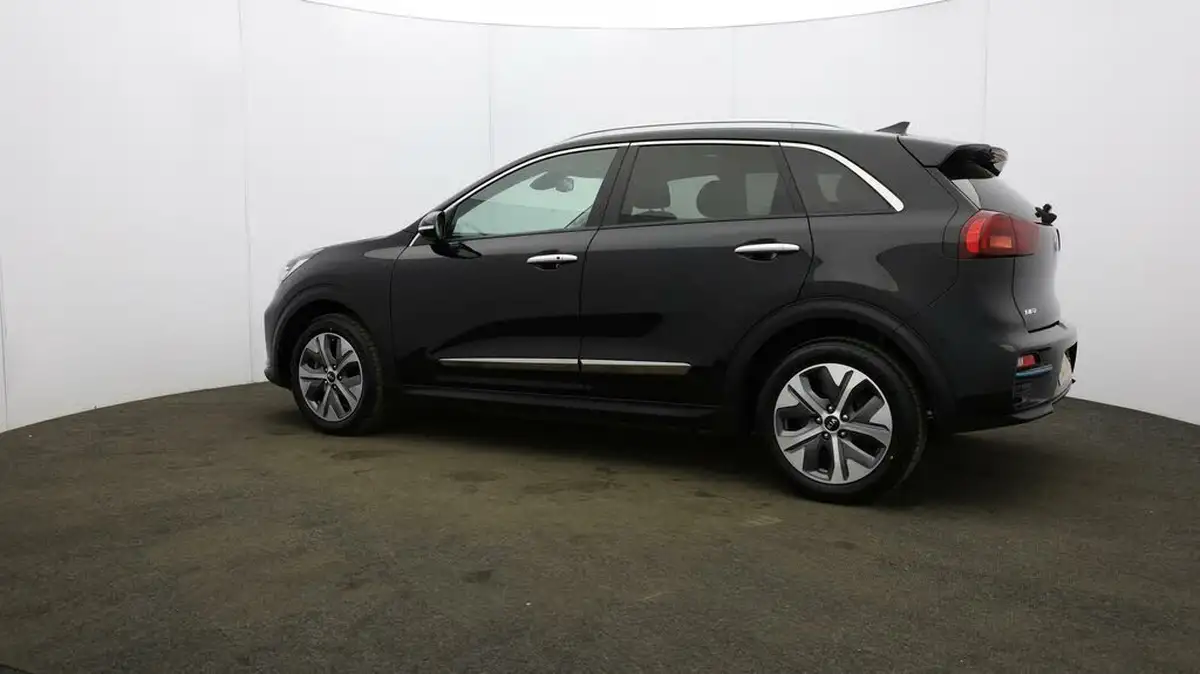 2022-kia-e-niro-ev-4-big-57