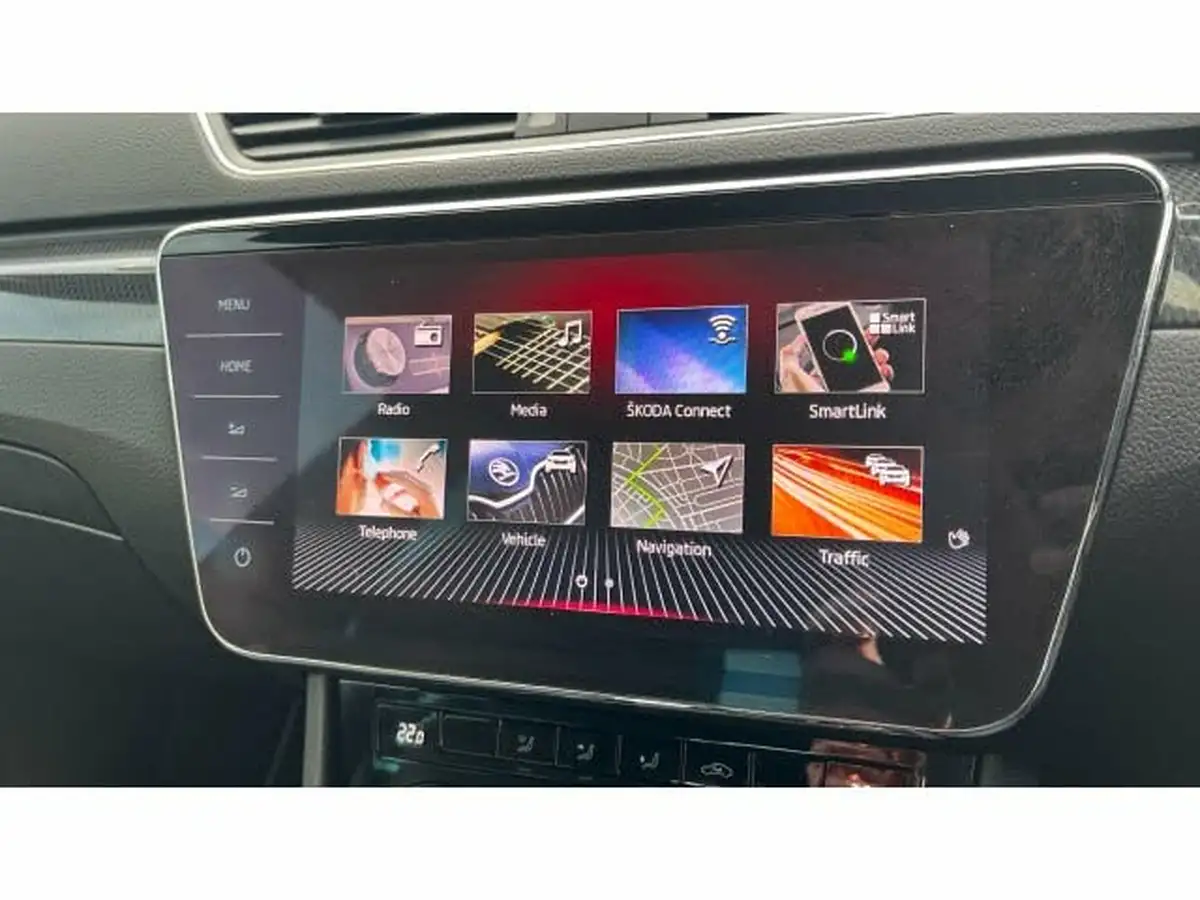 2018-skoda-superb-20-tsi-sportline-220ps-ss-hatchback-big-11