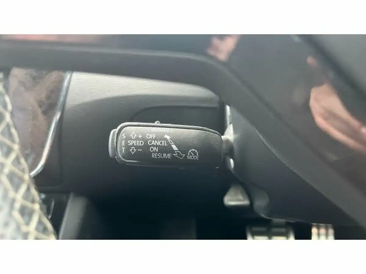 2018-skoda-superb-20-tsi-sportline-220ps-ss-hatchback-big-35
