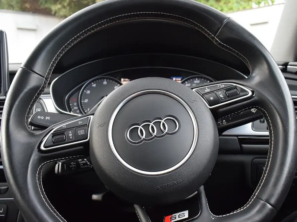 2016-audi-s6-saloon-40-quattro-big-19