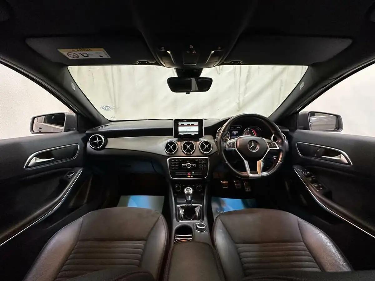 2014-mercedes-benz-gla-class-21cdi-amg-line-136bhp-gla-200-cdi-big-17