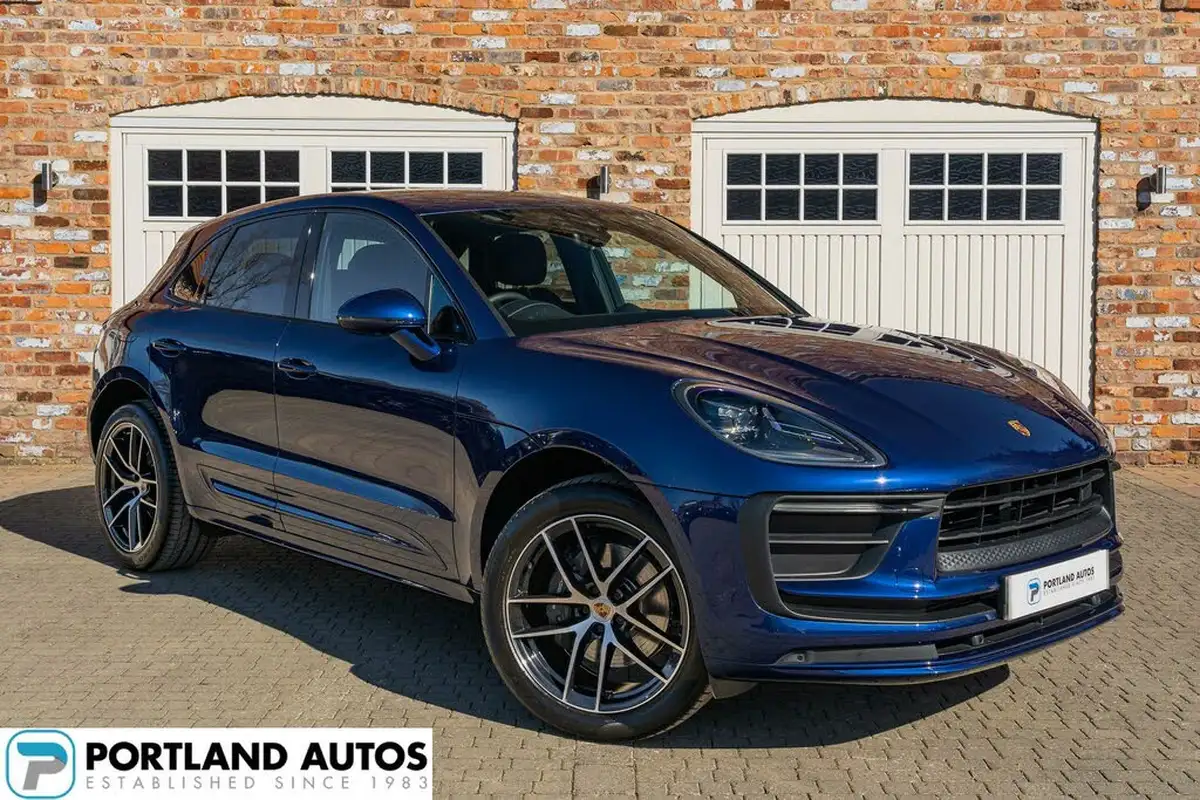 2023-porsche-macan-20-big-0