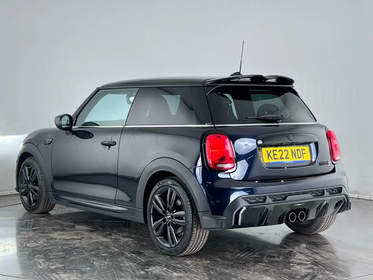 2022-mini-cooper-20-cooper-s-sport-premium-hatchback-3d-auto-big-2