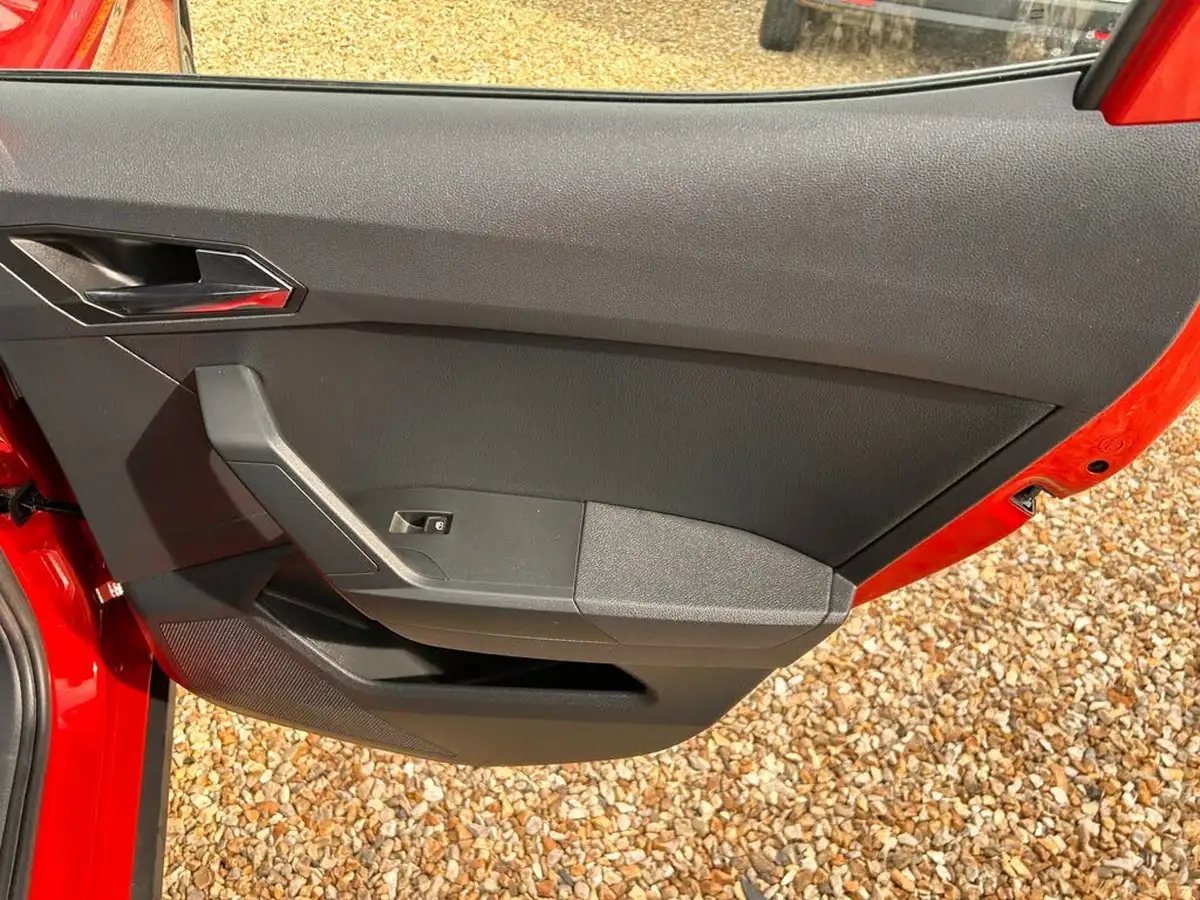 2019-seat-arona-16tdi-xcellence-lux-95ps-ss-dsg-big-28