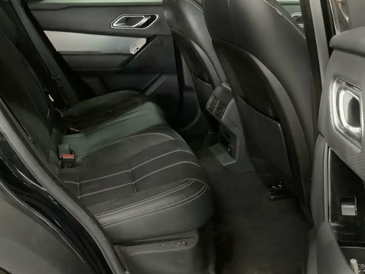 2019-land-rover-range-rover-velar-20-d240-r-dynamic-s-big-2