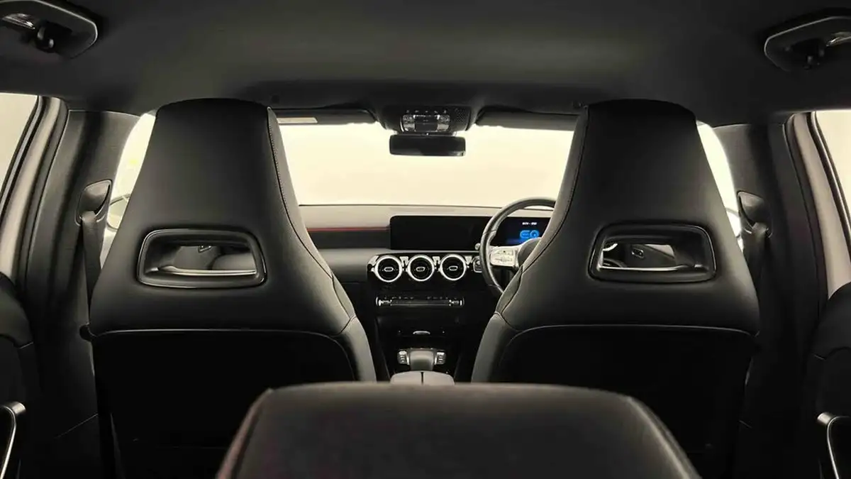 2021-mercedes-benz-a-class-13-a250e-amg-line-executive-hatchback-5d-big-48