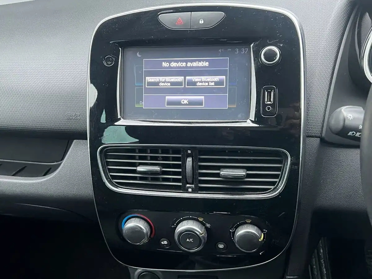 2018-renault-clio-15dci-iconic-big-35