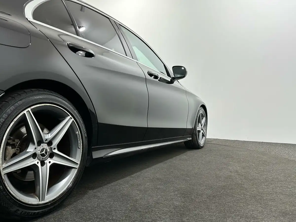 2017-mercedes-benz-c-class-16d-c200d-amg-line-ss-saloon-4d-7g-tronic-big-49