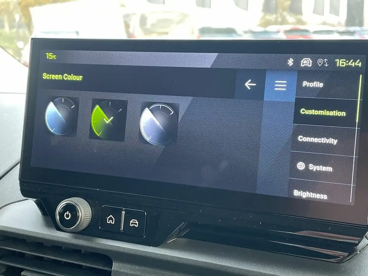 2024-peugeot-partner-15-bluehdi-professional-100pseu6d-big-25