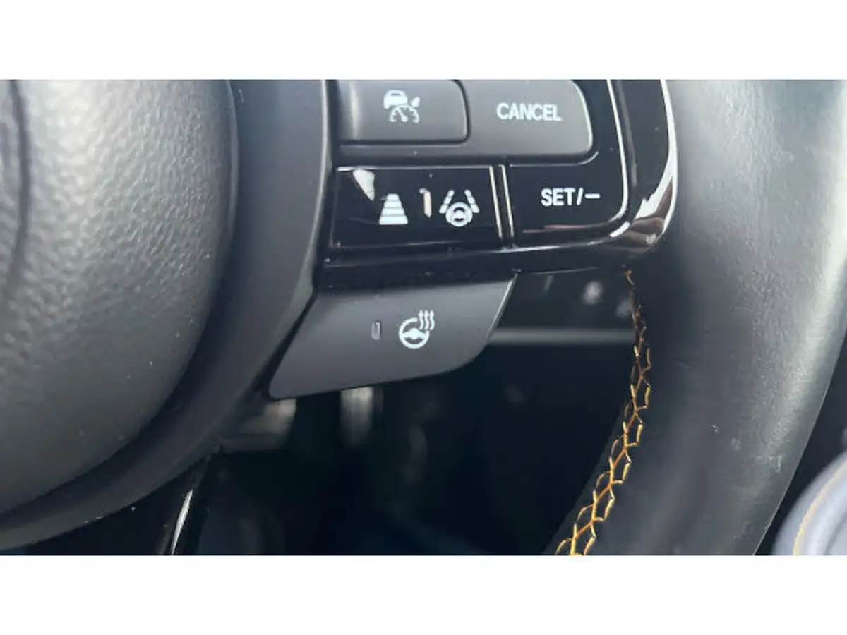 2023-honda-jazz-15-i-mmd-advance-sport-big-23