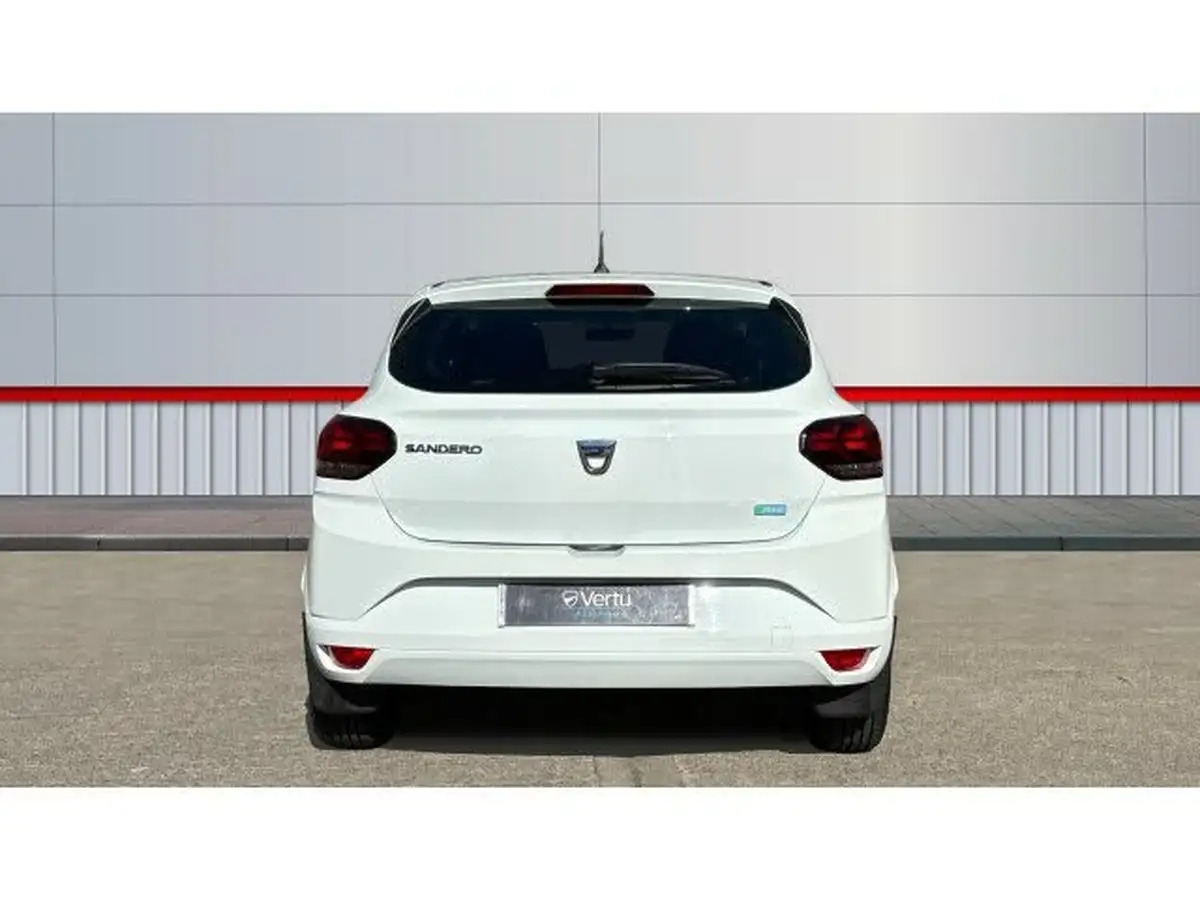 2021-dacia-sandero-10-tce-essential-90bhp-big-5