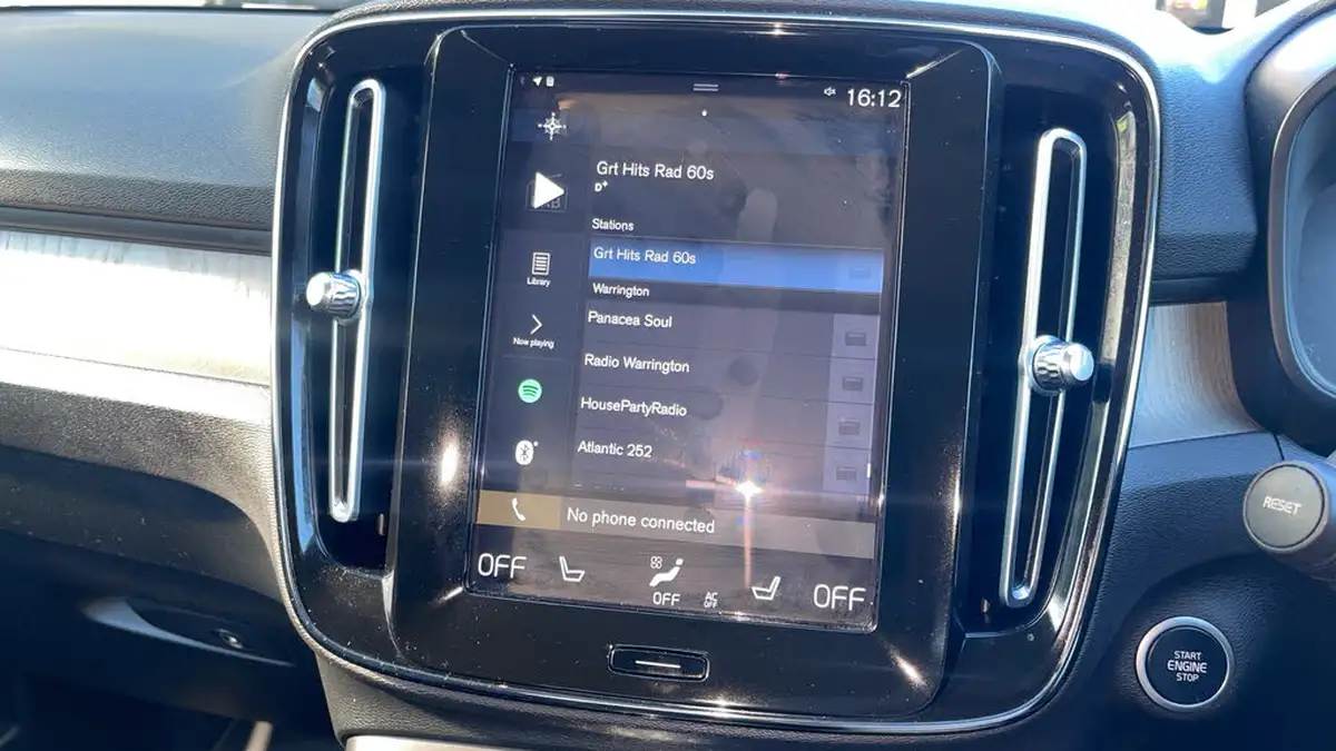 2020-volvo-xc40-20-b4-inscription-pro-big-26