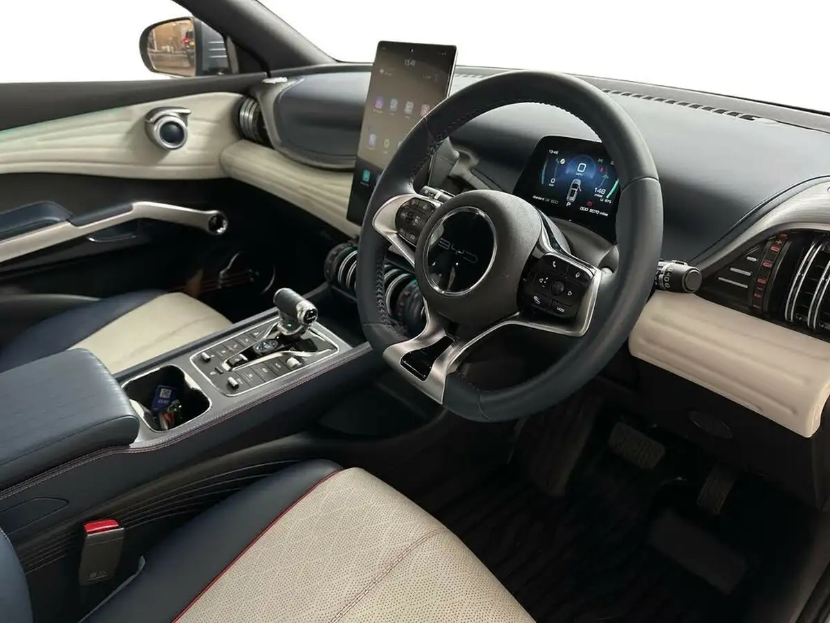 2024-byd-atto-3-e-comfort-big-5