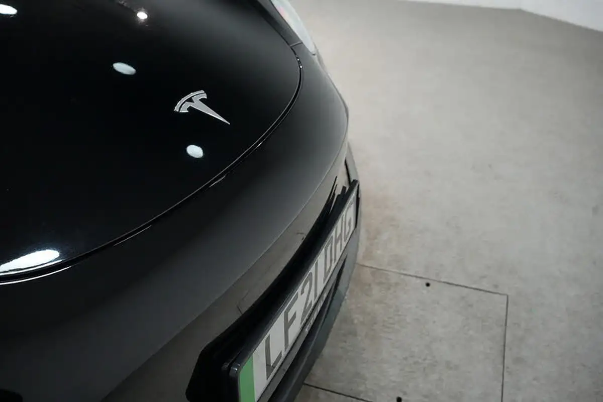2021-tesla-model-3-e-long-range-4x4-big-33