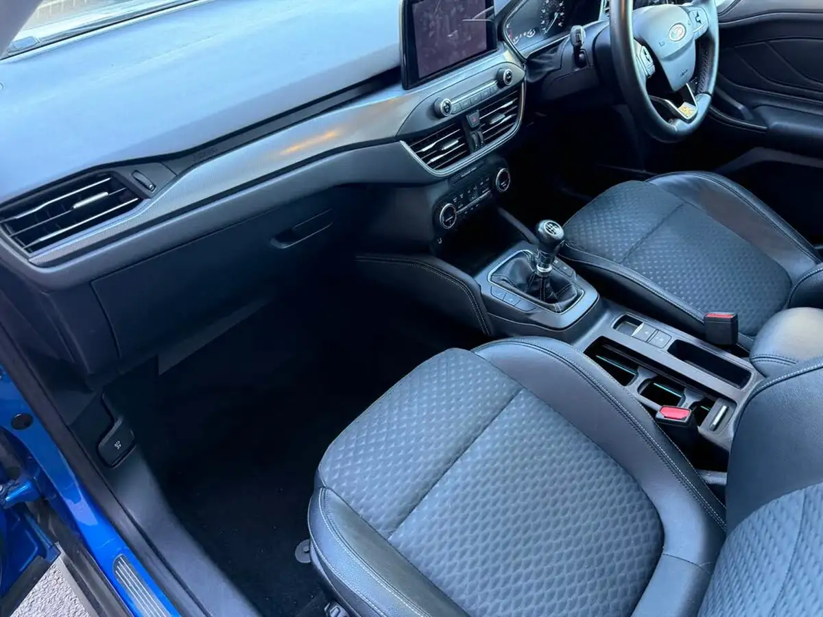 2020-ford-focus-10t-titanium-x-edition-125ps-hybrid-mhev-estate-big-12