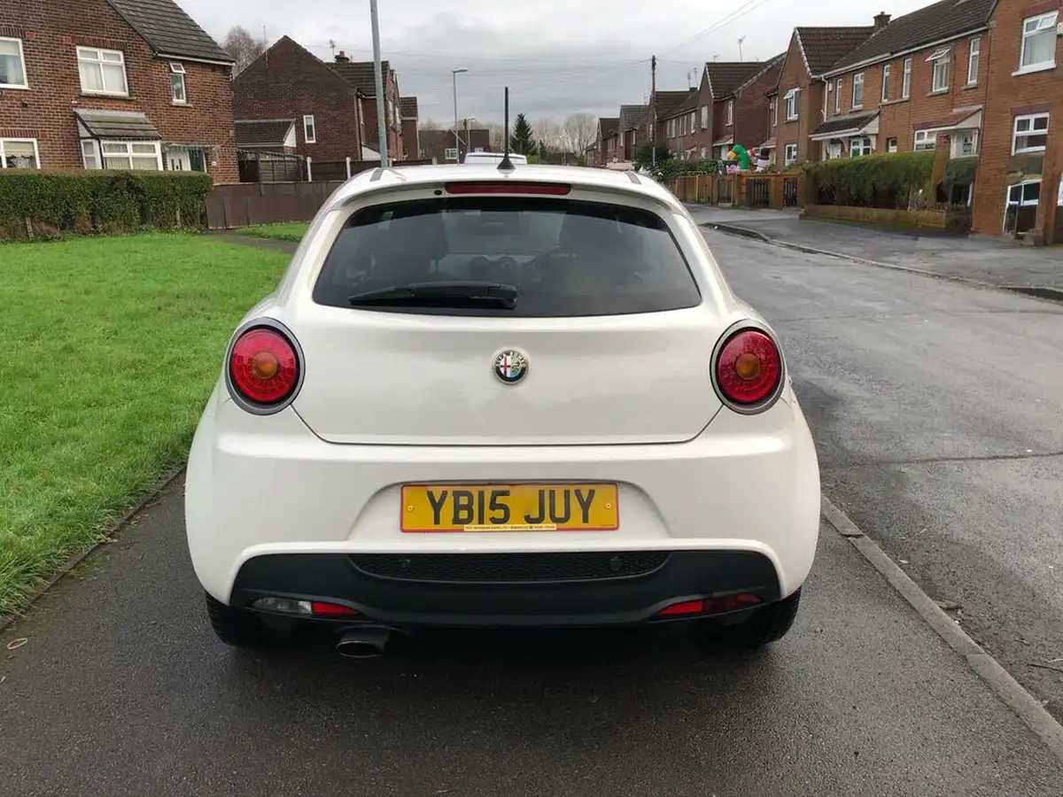 2015-alfa-romeo-mito-09-sprint-big-5