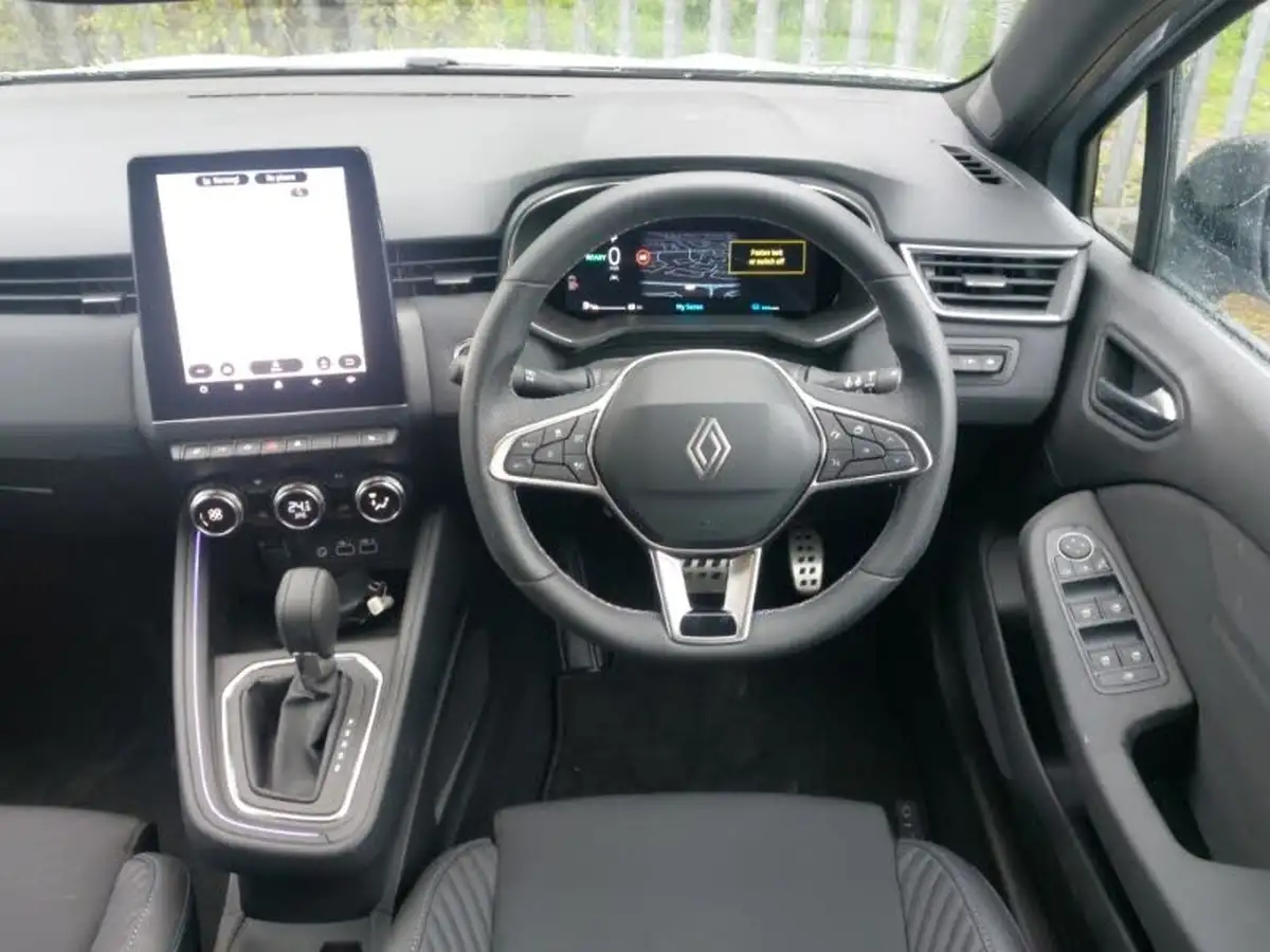 2024-renault-clio-16-esprit-alpine-big-6
