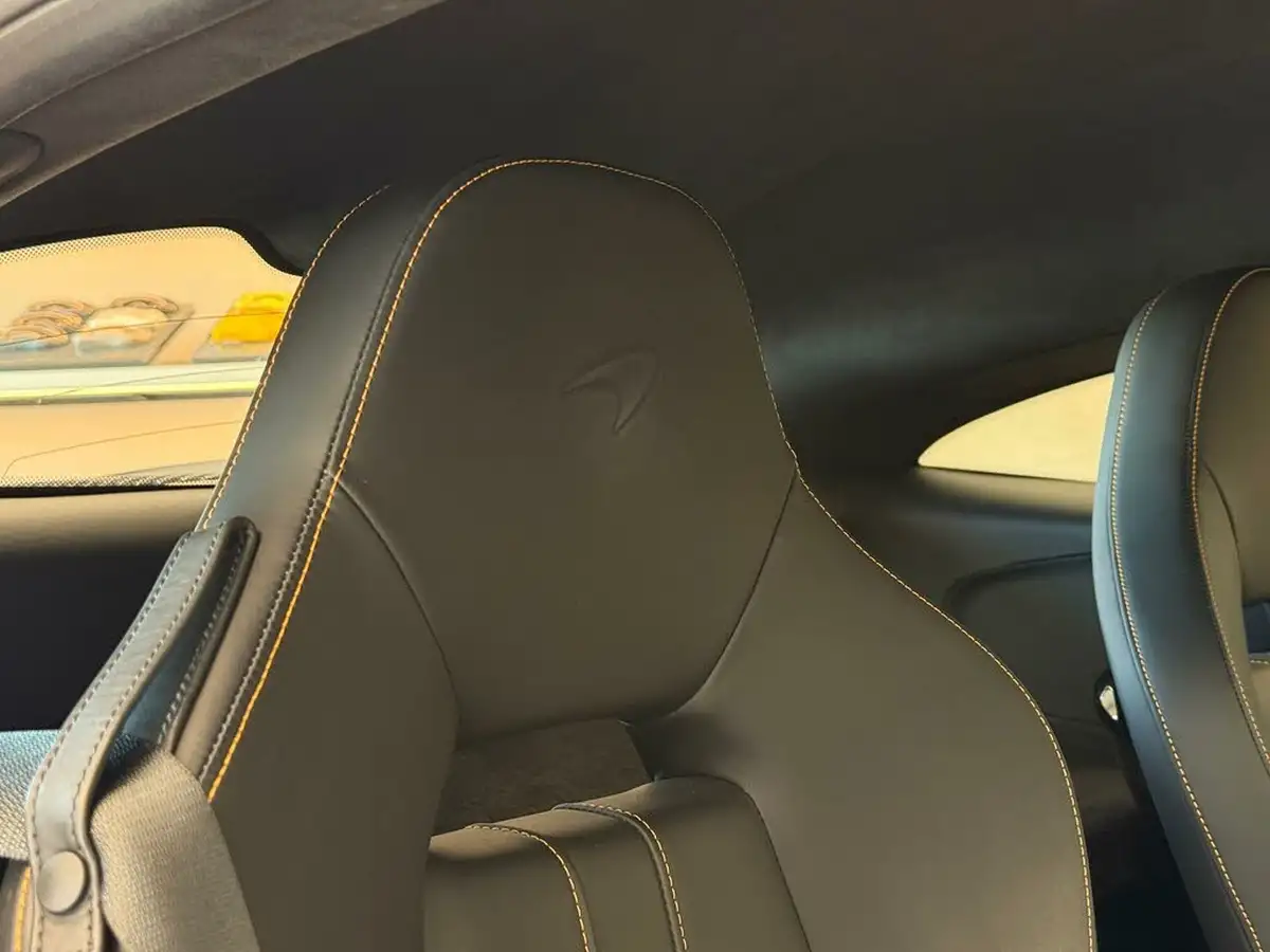 2019-mclaren-570s-38-coupe-big-22